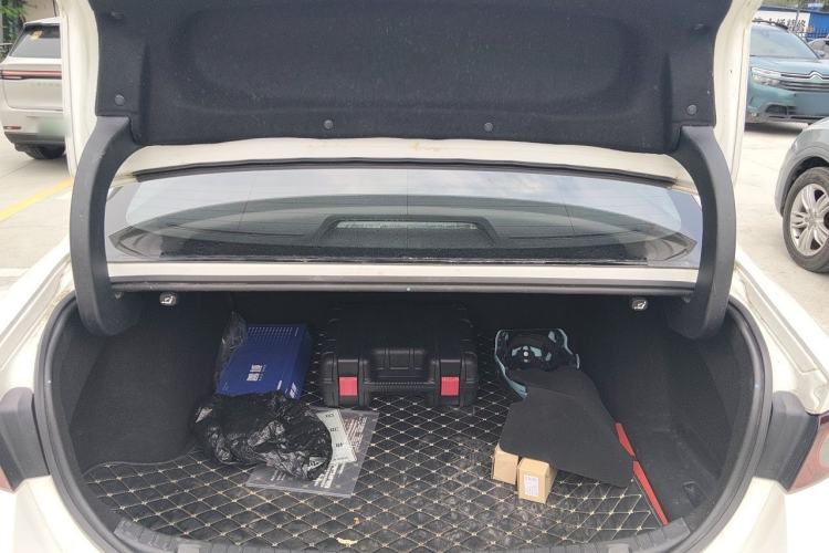 Used Mazda 3 Axela 2022 2.0L Automatic Zhiqing Edition Trunk