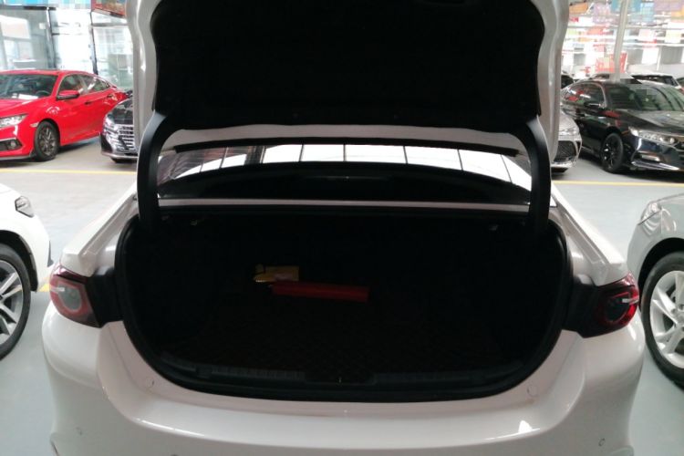 Used Mazda 3 Axela 2022 2.0L Automatic Zhiya Edition Trunk