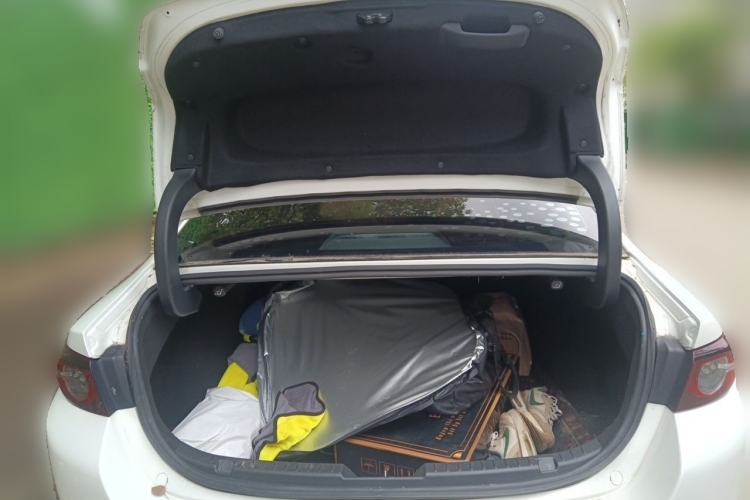 Used Mazda 3 Axela 2022 2.0L Automatic Zhiya Edition Trunk