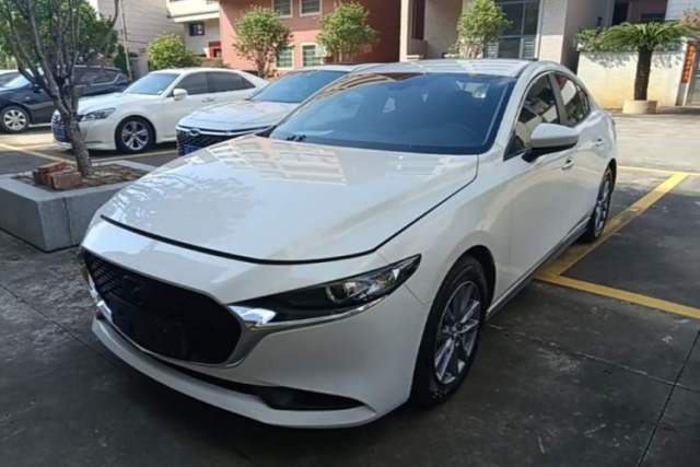 Used Mazda 3 Axela 2022 2.0L Automatic Zhiqing Edition