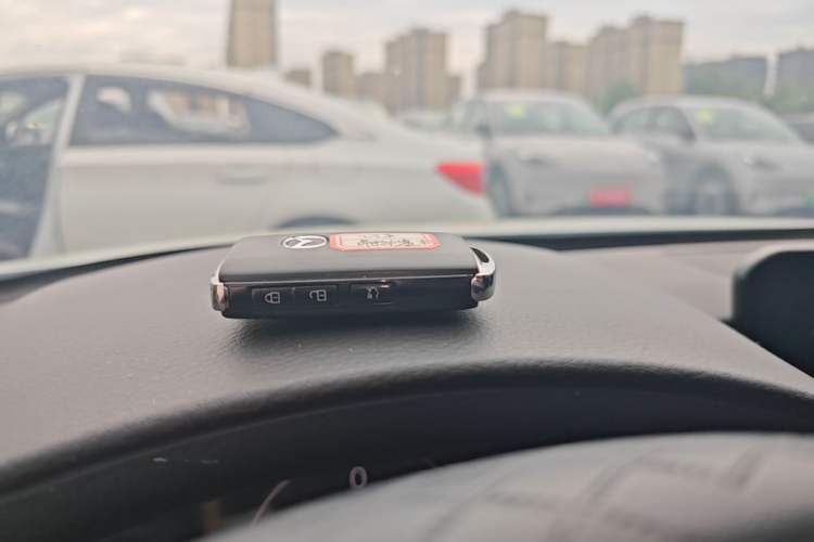 Used Mazda 3 Axela 2022 2.0L Automatic Zhiya Edition Vehicle Key