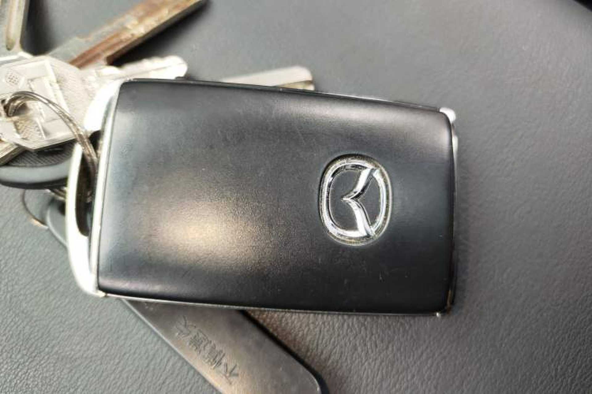 Used Mazda 3 Axela 2022 2.0L Automatic Zhi Rui Edition Vehicle Key
