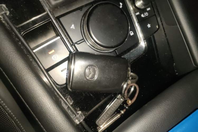 Used Mazda 3 Axela 2022 2.0L Automatic Zhi Rui Edition Vehicle Key