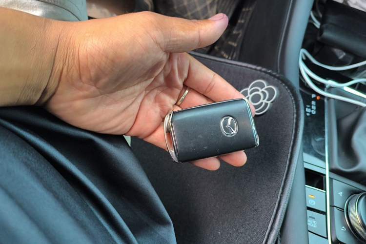 Used Mazda 3 Axela 2022 2.0L Automatic ZhiXuan Edition Vehicle Key