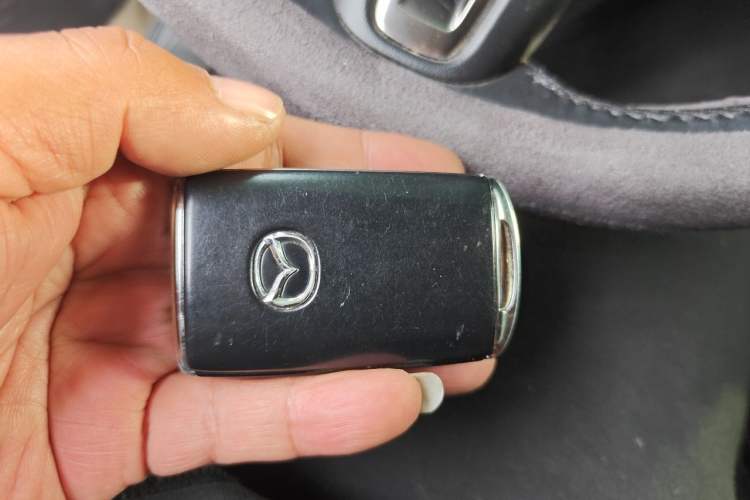 Used Mazda 3 Axela 2022 2.0L Automatic Zhi Rui Edition Vehicle Key
