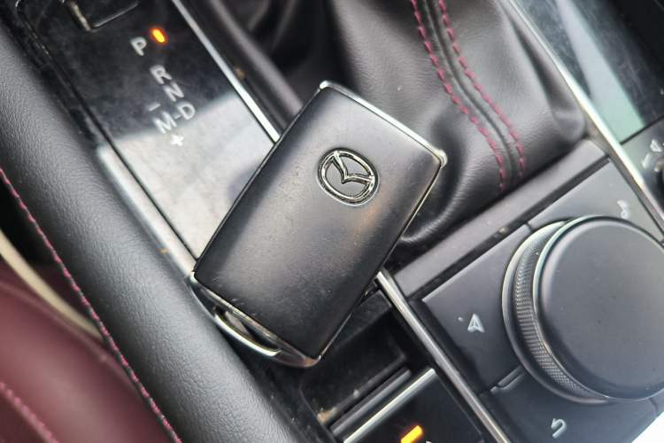 Used Mazda 3 Axela 2022 2.0L Automatic Premium Black Obsidian Edition Vehicle Key
