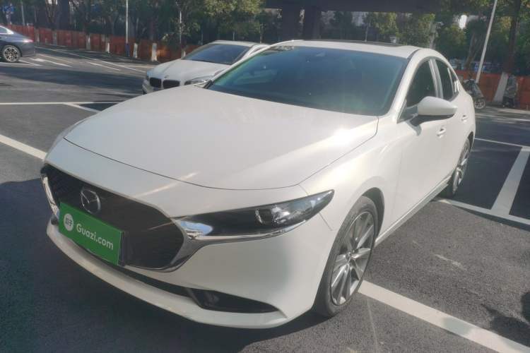 Used Mazda 3 Axela 2022 2.0L Automatic Zhiya Edition Guazi used car, China used car export, Used car for sale, Used  cars, Cheapest cars for sale