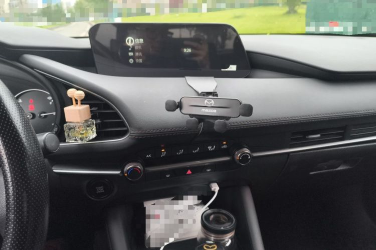 Used Mazda 3 Axela 2023 2.0L Automatic Zhiqing Edition Audio And AC Panel