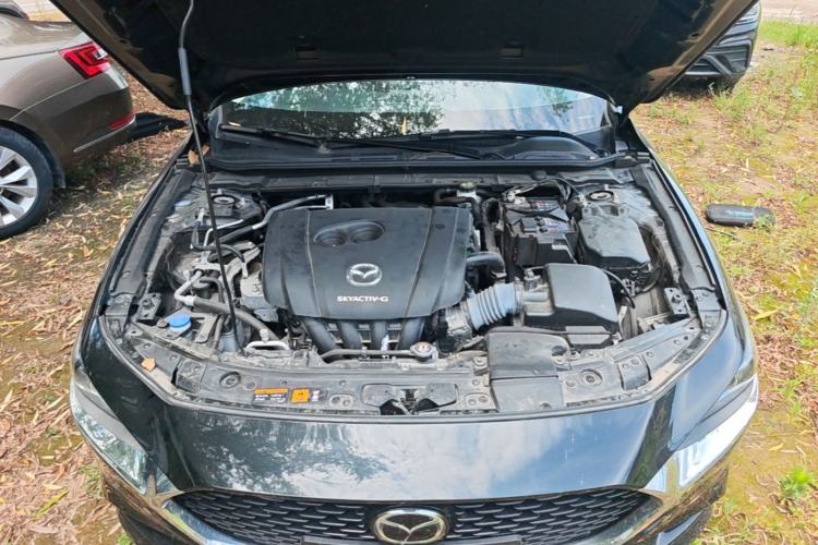 Used Mazda 3 Axela 2023 2.0L Automatic Zhiya Edition Engine Bay