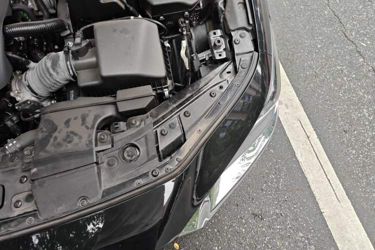 Used Mazda 3 Axela 2023 2.0L Automatic Zhiya Edition Engine Bay Left