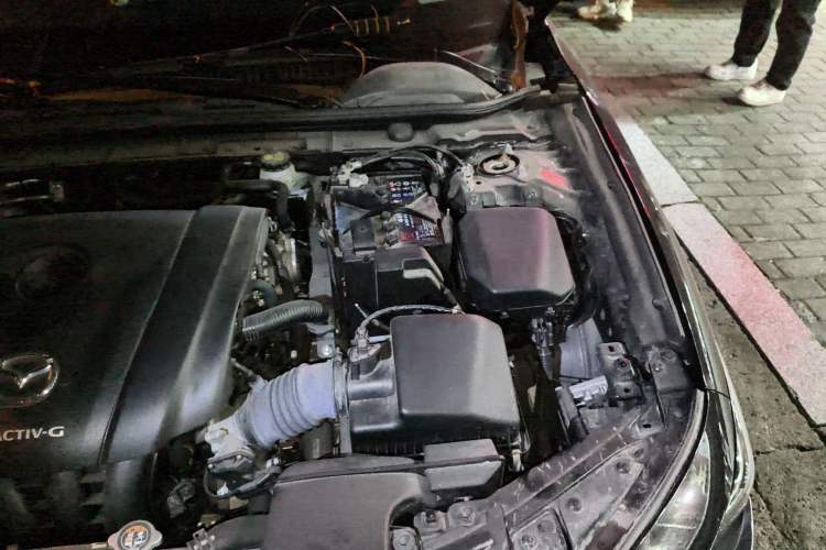 Used Mazda 3 Axela 2023 2.0L Automatic Zhiyao Edition Engine Bay Left