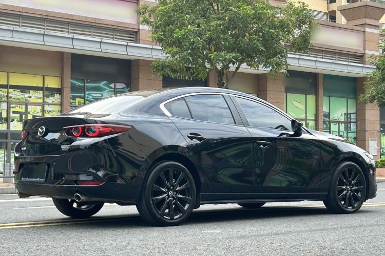 Used Mazda 3 Axela 2023 2.0L Automatic ZhiZhen Edition Exterior 3
