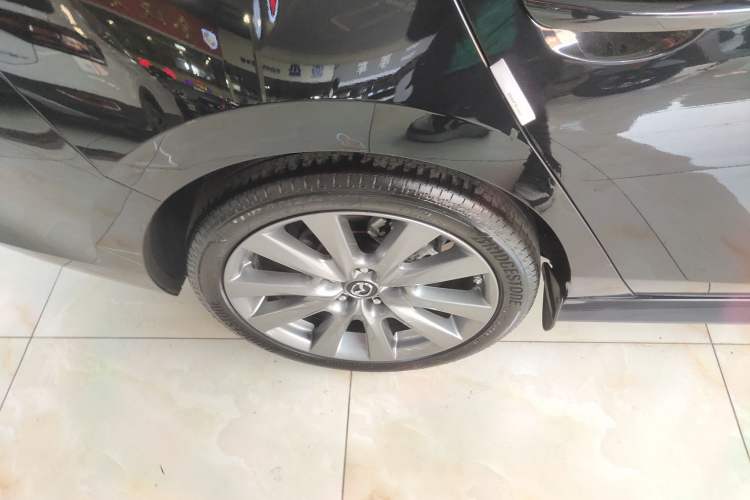 Used Mazda 3 Axela 2023 2.0L Automatic Zhiya Edition Exterior 8