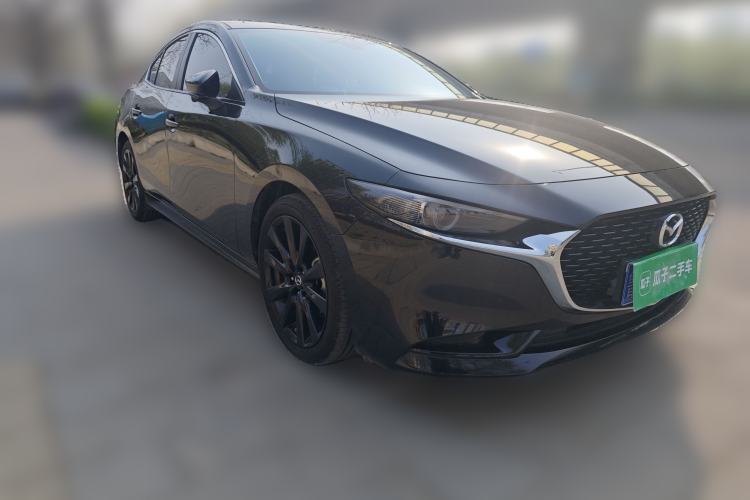Used Mazda 3 Axela 2023 2.0L Automatic ZhiXuan Edition Front Right 45 Deg