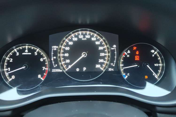 Used Mazda 3 Axela 2023 2.0L Automatic Zhiya Edition Instrument Cluster
