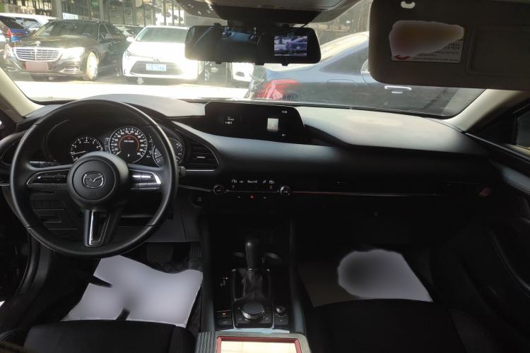Used Mazda 3 Axela 2023 2.0L Automatic Zhiya Edition Interior 2