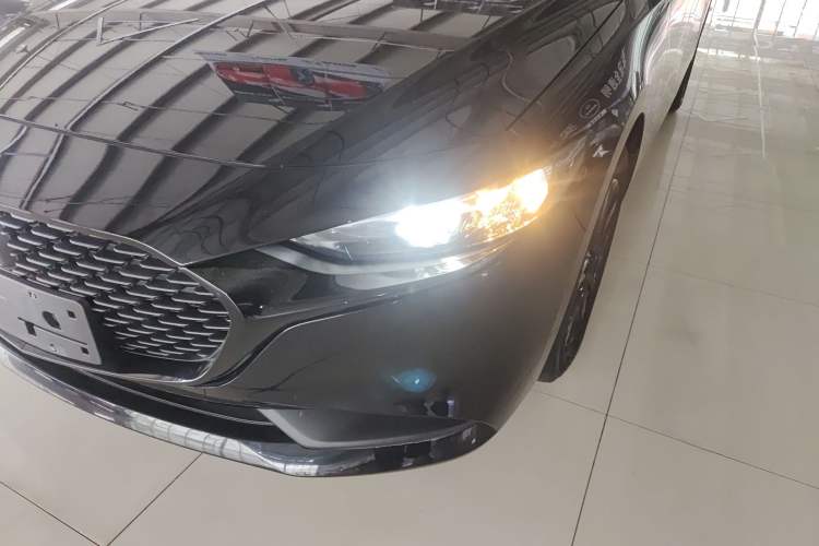 Used Mazda 3 Axela 2023 1.5L Manual ZhiMei Edition Left Front Headlight