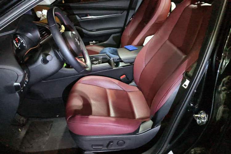 Used Mazda 3 Axela 2023 2.0L Automatic Zhiyao Edition Left Front Seat