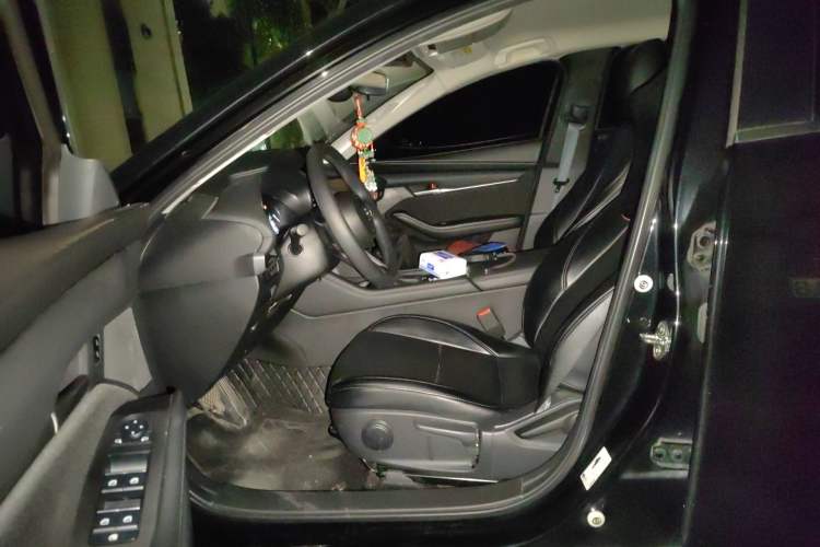 Used Mazda 3 Axela 2023 2.0L Automatic Zhiqing Edition Left Front Seat