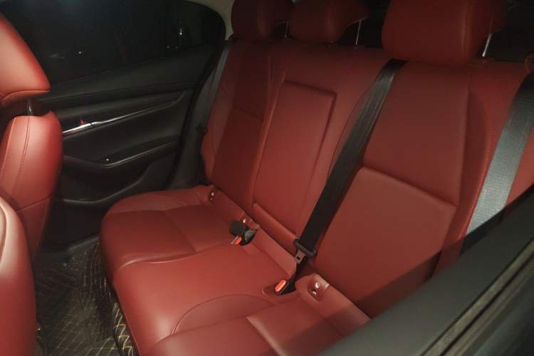 Used Mazda 3 Axela 2023 2.0L Automatic ZhiZhen Edition Left Rear Seat