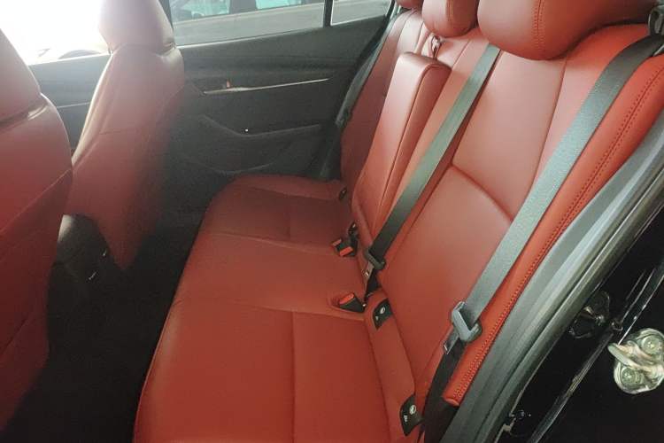 Used Mazda 3 Axela 2023 1.5L Manual ZhiMei Edition Left Rear Seat