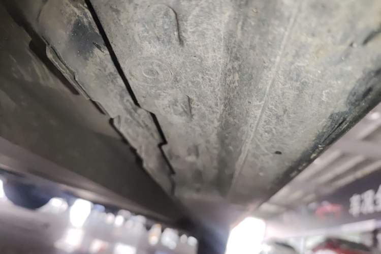 Used Mazda 3 Axela 2023 1.5L Manual ZhiMei Edition Left Side Sill