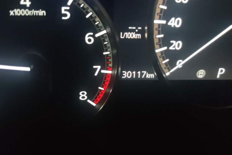 Used Mazda 3 Axela 2023 2.0L Automatic ZhiZhen Edition Odometer Close Up