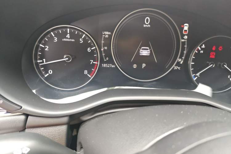 Used Mazda 3 Axela 2023 2.0L Automatic Zhiyao Edition Odometer Close Up