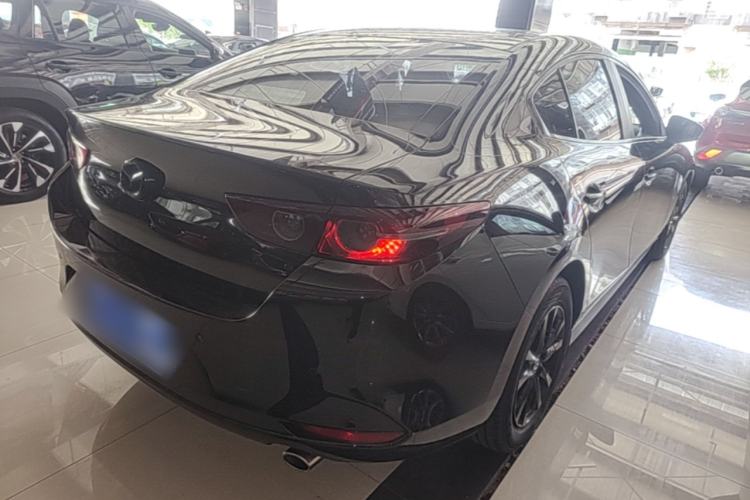 Used Mazda 3 Axela 2023 1.5L Manual ZhiMei Edition Rear Right 45 Deg