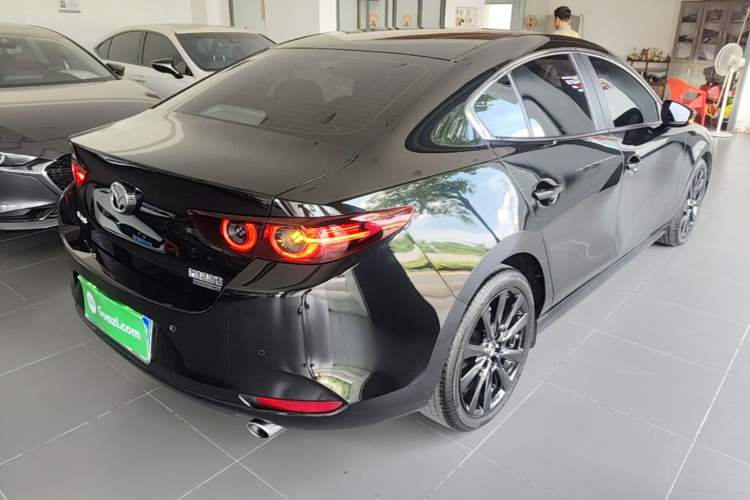 Used Mazda 3 Axela 2023 2.0L Automatic ZhiZhen Edition Rear Right 45 Deg