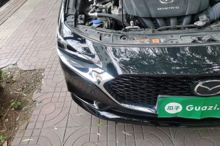 Used Mazda 3 Axela 2023 2.0L Automatic ZhiZhen Edition Right Front Headlight