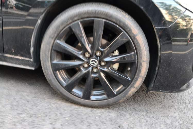 Used Mazda 3 Axela 2023 2.0L Automatic Zhiya Edition Right Front Wheel Hub