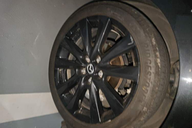 Used Mazda 3 Axela 2023 2.0L Automatic ZhiZhen Edition Right Front Wheel Hub