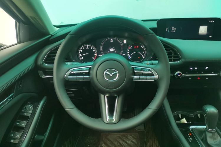 Used Mazda 3 Axela 2023 2.0L Automatic ZhiXuan Edition Steering Wheel