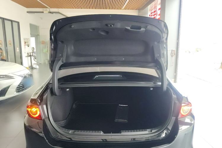 Used Mazda 3 Axela 2023 2.0L Automatic ZhiZhen Edition Trunk
