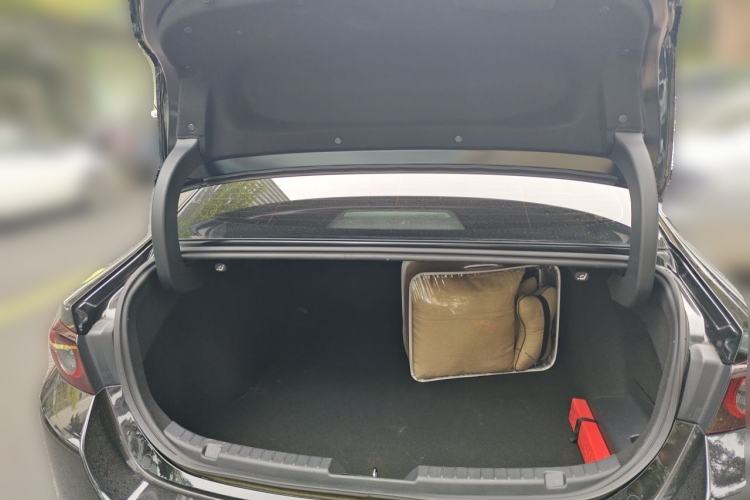 Used Mazda 3 Axela 2023 2.0L Automatic Zhiyao Edition Trunk
