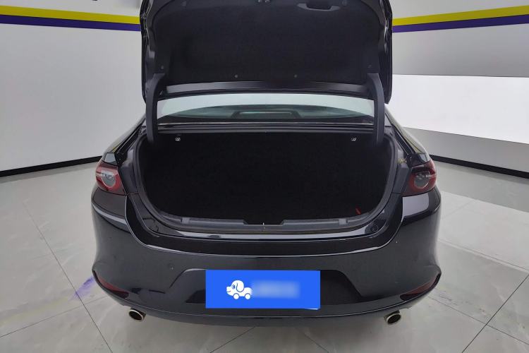 Used Mazda 3 Axela 2023 2.0L Automatic Zhiya Edition Trunk