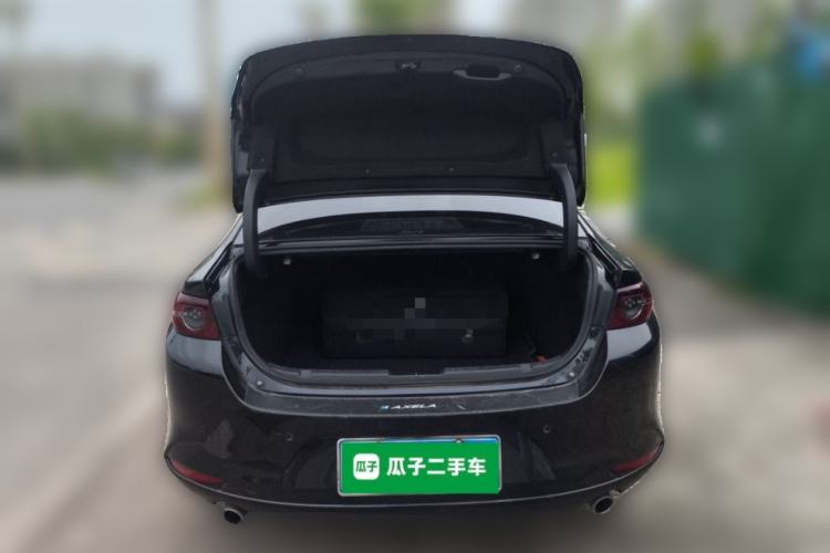 Used Mazda 3 Axela 2023 2.0L Automatic Zhiqing Edition Trunk