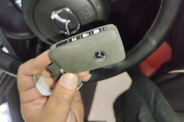 Used Mazda 3 Axela 2023 1.5L Manual ZhiMei Edition Vehicle Key