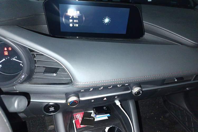 Used Mazda 3 Axela 2023 2.0L Automatic Zhiqing Edition Audio And AC Panel