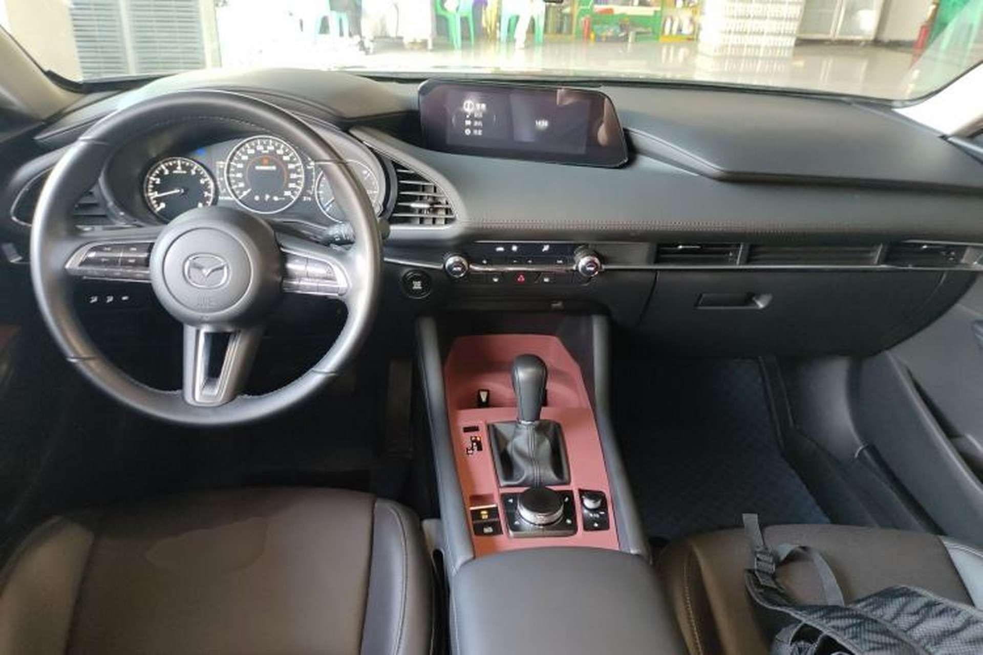 Used Mazda 3 Axela 2023 2.0L Automatic ZhiZhen Edition Center Console