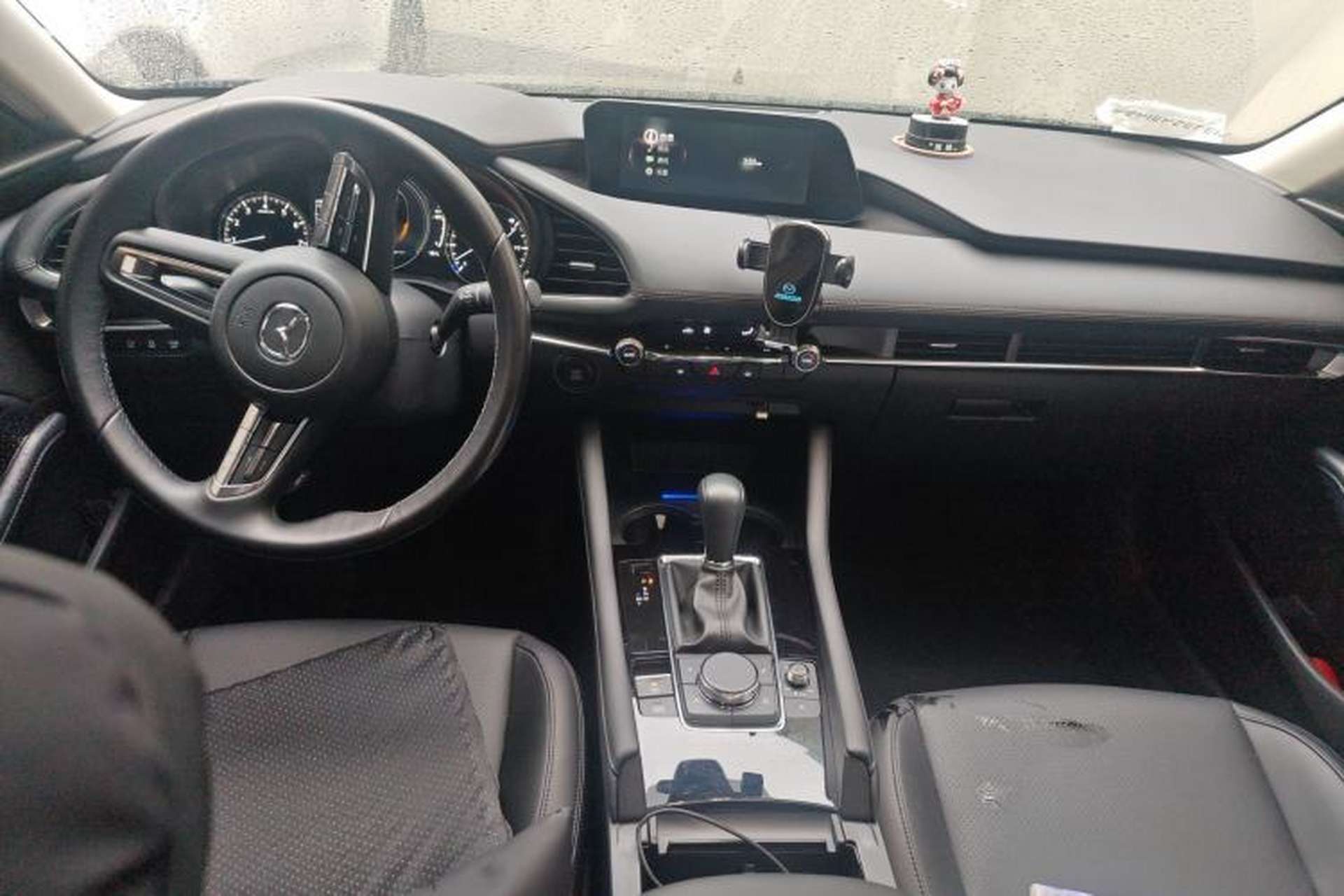 Used Mazda 3 Axela 2023 2.0L Automatic ZhiXuan Edition Center Console