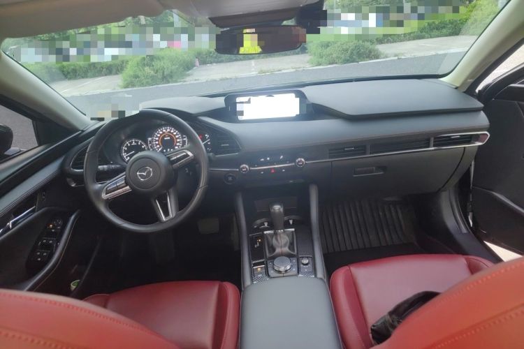 Used Mazda 3 Axela 2023 2.0L Automatic ZhiZhen Edition Center Console