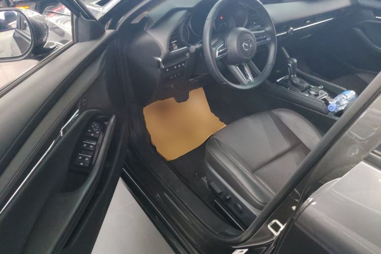 Used Mazda 3 Axela 2023 2.0L Automatic Zhiyao Edition Driver Seat