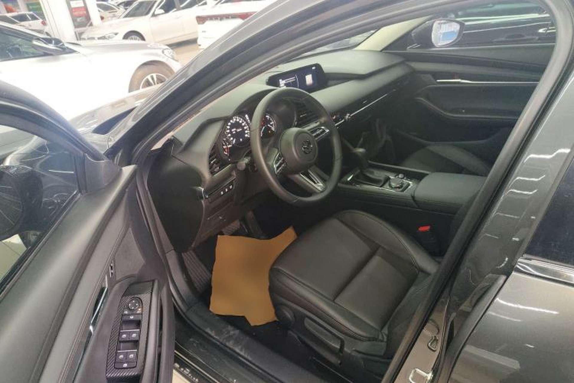 Used Mazda 3 Axela 2023 2.0L Automatic Zhiya Edition Driver Seat