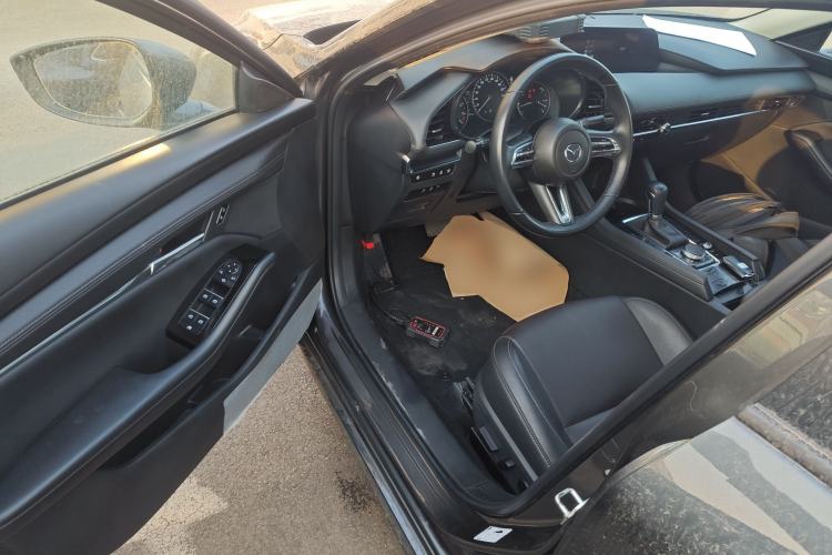 Used Mazda 3 Axela 2023 2.0L Automatic Zhiyao Edition Driver Seat