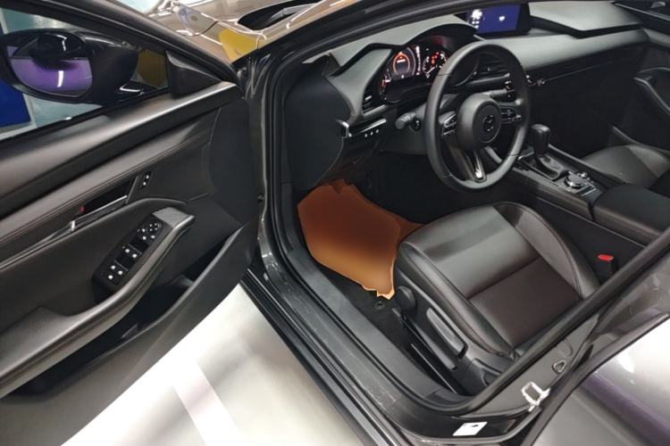 Used Mazda 3 Axela 2023 2.0L Automatic Zhiya Edition Driver Seat