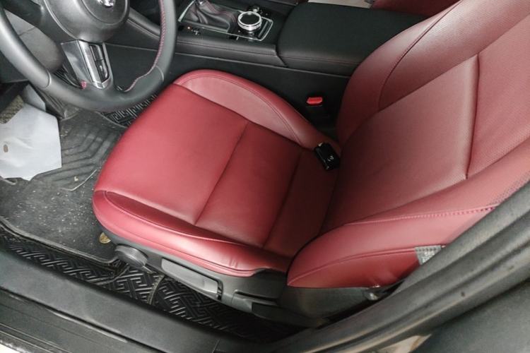 Used Mazda 3 Axela 2023 2.0L Automatic Zhiya Edition Driver Seat