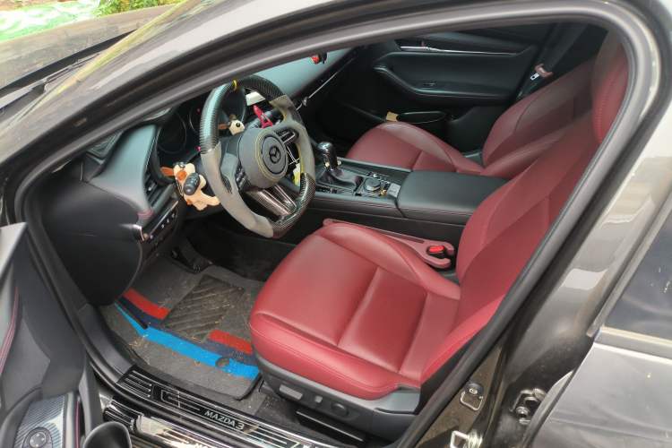 Used Mazda 3 Axela 2023 2.0L Automatic ZhiZhen Edition Driver Seat