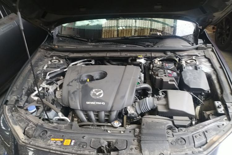 Used Mazda 3 Axela 2023 2.0L Automatic ZhiXuan Edition Engine Bay